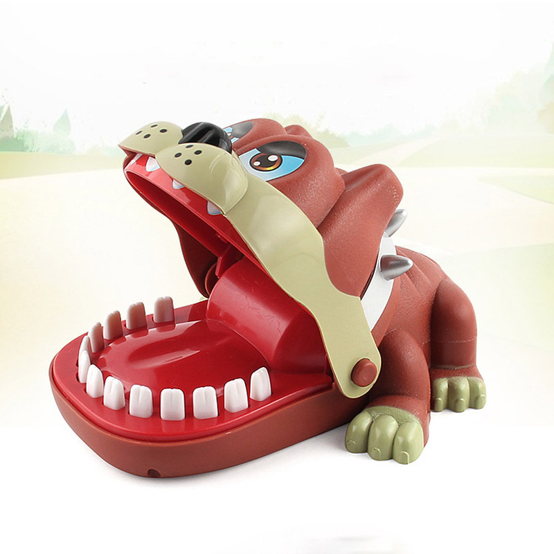 Biting Dog Lucky French Bulldo - Travel Accessories And Gadgets のレビューと価格