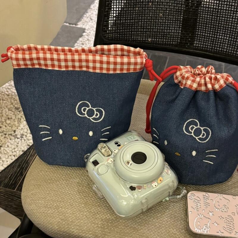 Sanrio Hello Kitty Portable Co - Travel Accessories Organiser のレビューと価格