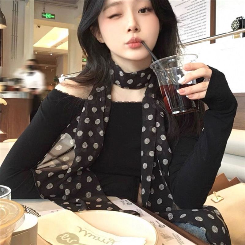 Women Brown Polka Dot Printed  - Travel Accessories Neck のレビューと価格