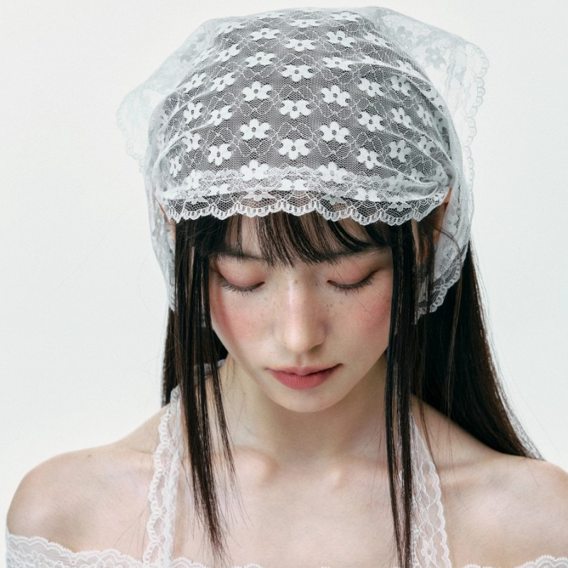 Vintage French Farmhouse Lace  - Travel Accessories Neck のレビューと価格