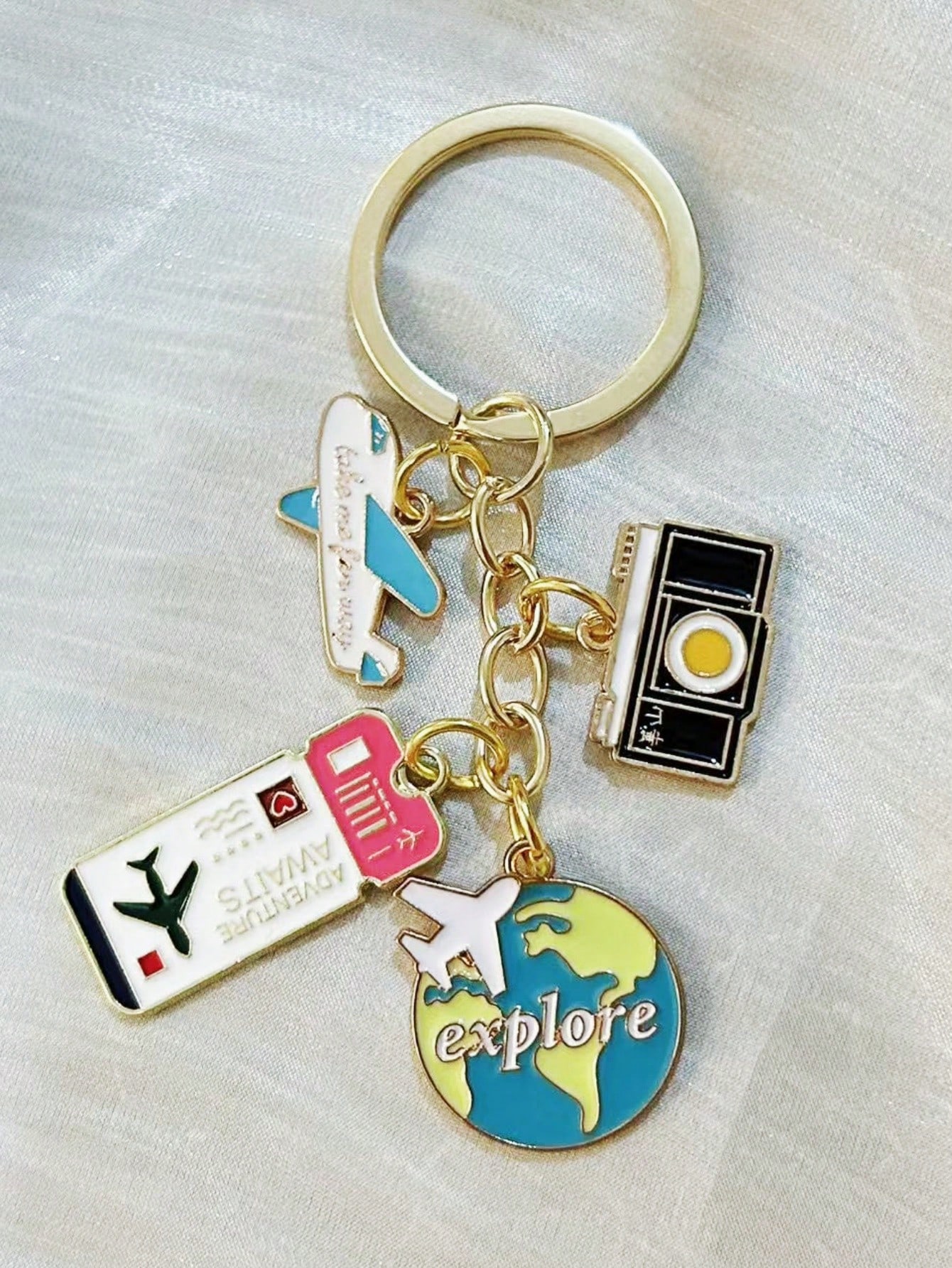 1pc New Enamel Airplane Globe  - Travel Related Accessories のレビューと価格