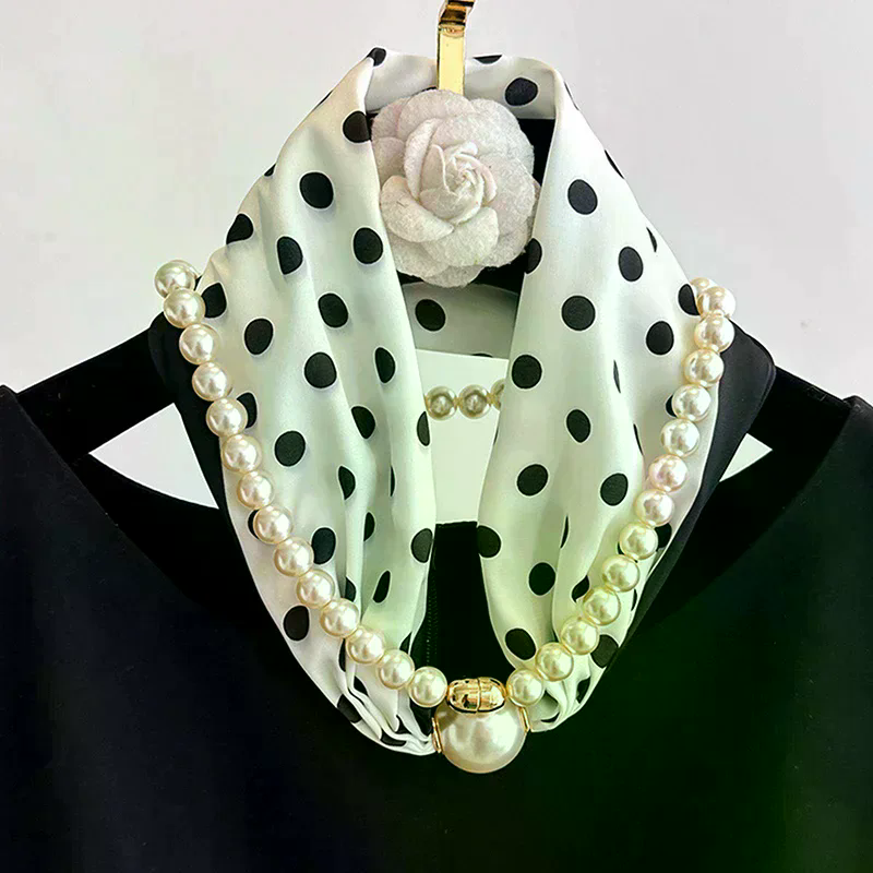 Magnetic Narrow Elegant Satins - Travel Accessories Neck のレビューと価格