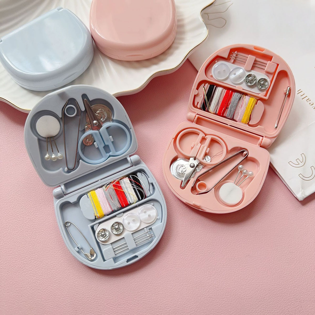 Mini Manual Sewing Machine Kit - Travel Accessories To Sew のレビューと価格